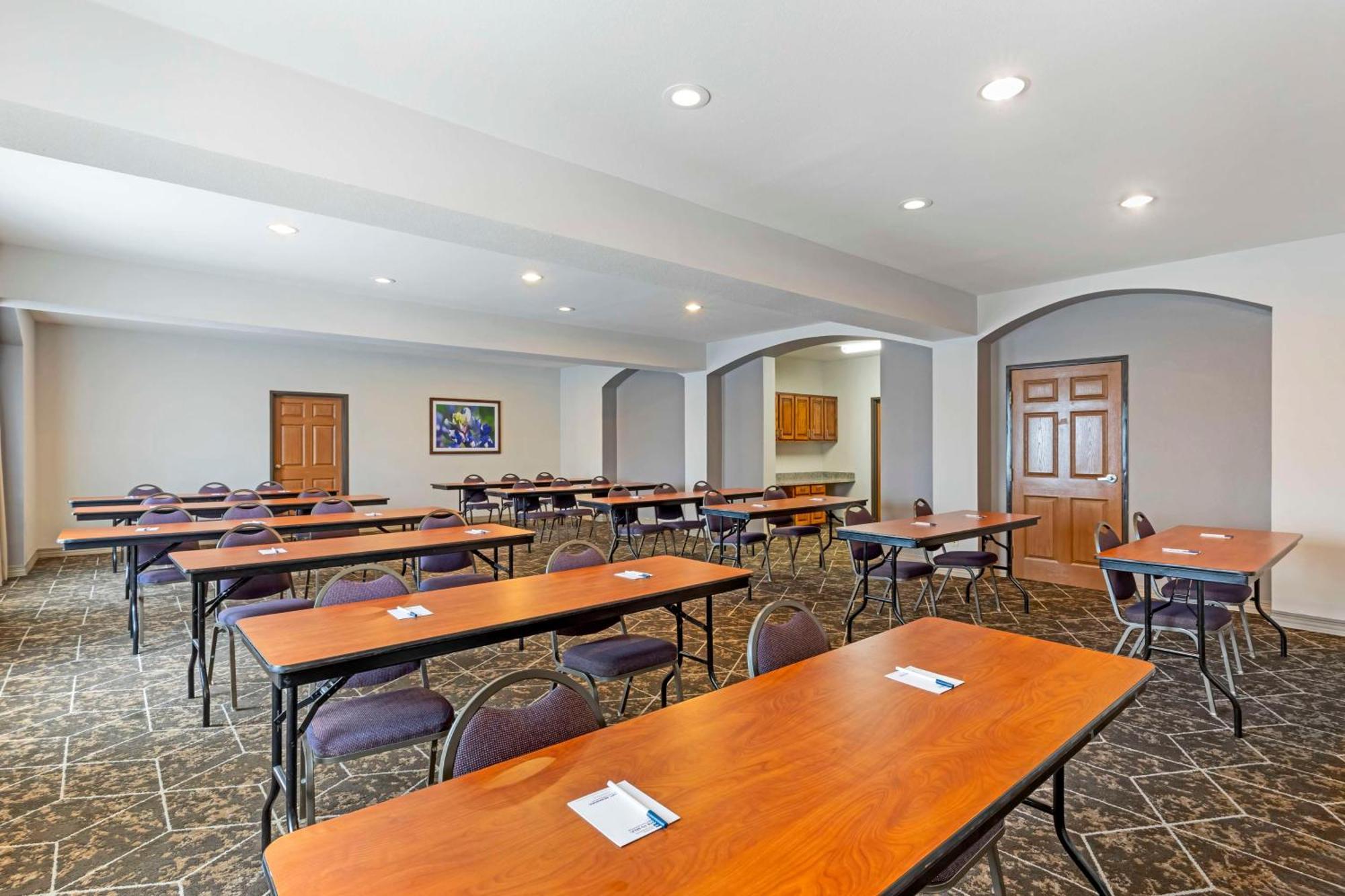 Best Western Fort Worth Inn And Suites Exteriör bild