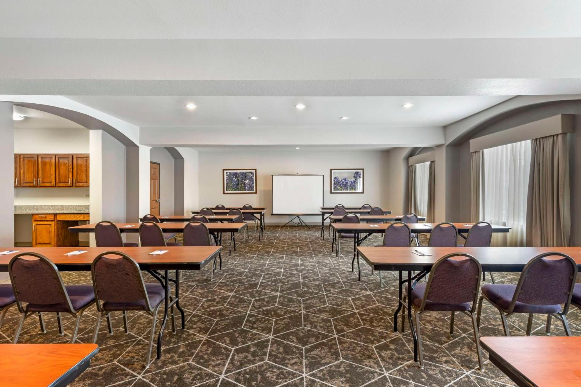 Best Western Fort Worth Inn And Suites Exteriör bild