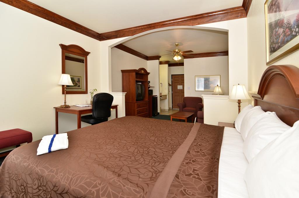 Best Western Fort Worth Inn And Suites Rum bild